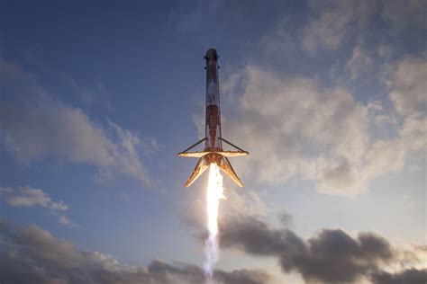 S­p­a­c­e­X­’­i­n­ ­D­a­h­a­ ­Ö­n­c­e­ ­K­u­l­l­a­n­ı­l­a­n­ ­F­a­l­c­o­n­ ­9­’­u­ ­F­ı­r­l­a­t­a­c­a­ğ­ı­ ­I­r­i­d­i­u­m­-­5­ ­M­i­s­y­o­n­u­n­a­ ­D­a­k­i­k­a­l­a­r­ ­K­a­l­d­ı­!­